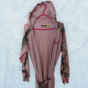Cabela's Med Pink Camouflage Hooded Robe